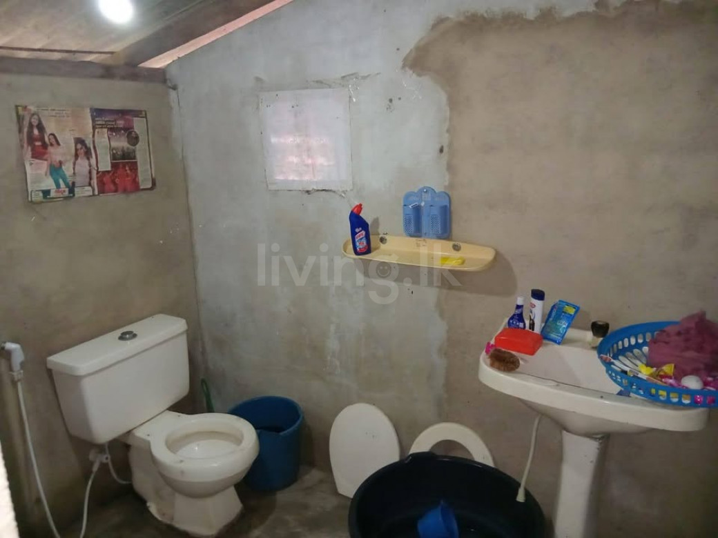 බඩල්ගම නිවසක් විකිනීමට