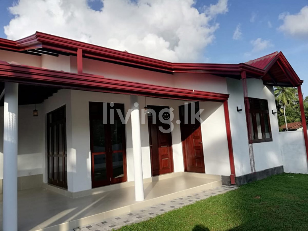 House for sale gampaha