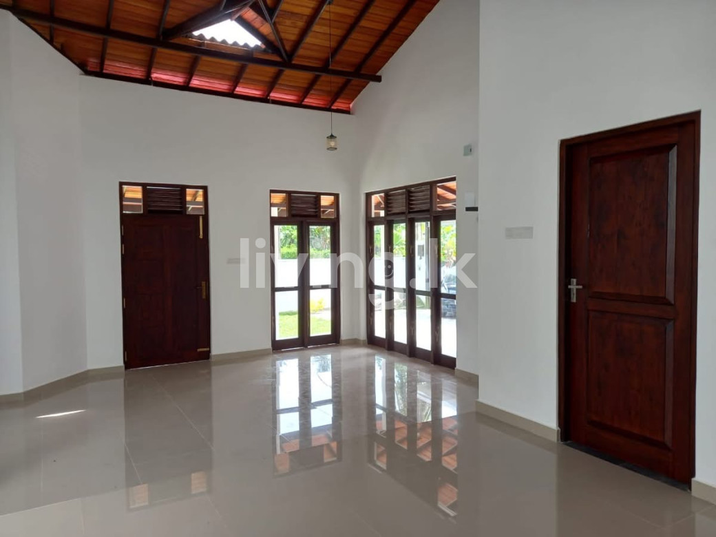 House for sale gampaha