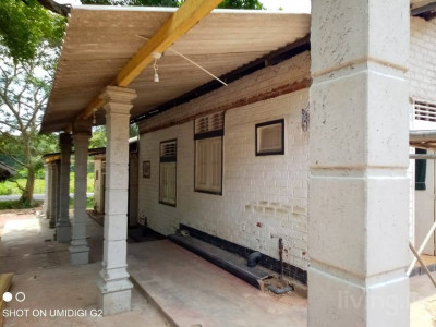 තෙමහල් ගොඩනැගිල්ල ඉක්මනින් විකිණීමට